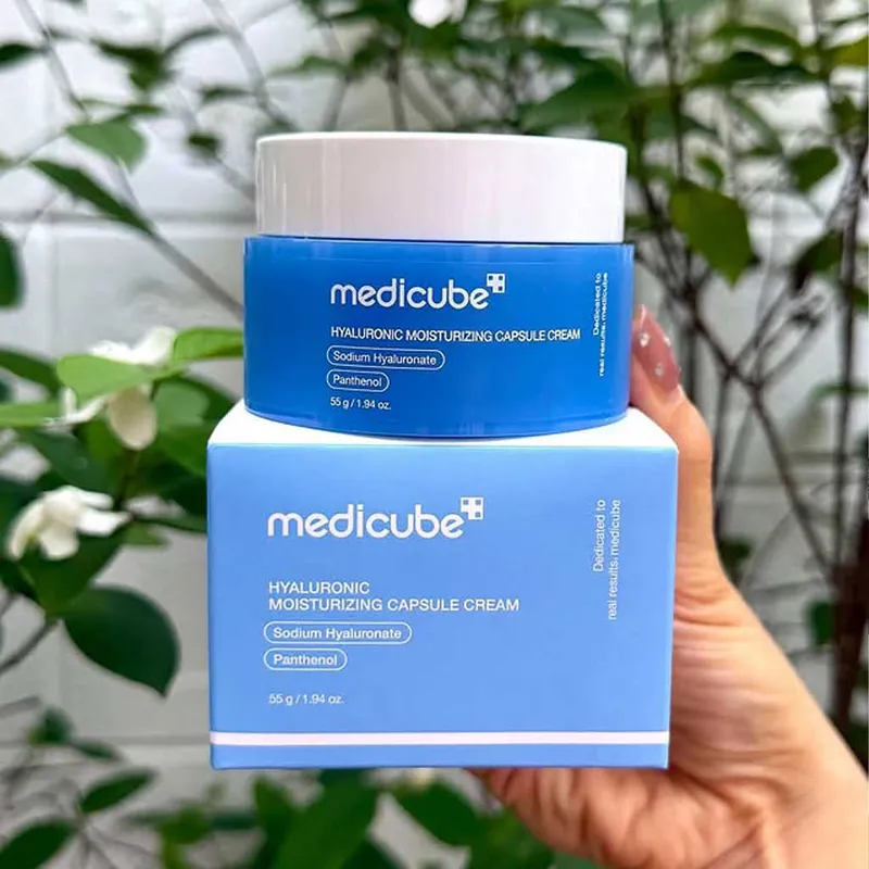 Medicube – Hyaluronic Moisturizing Capsule Cream