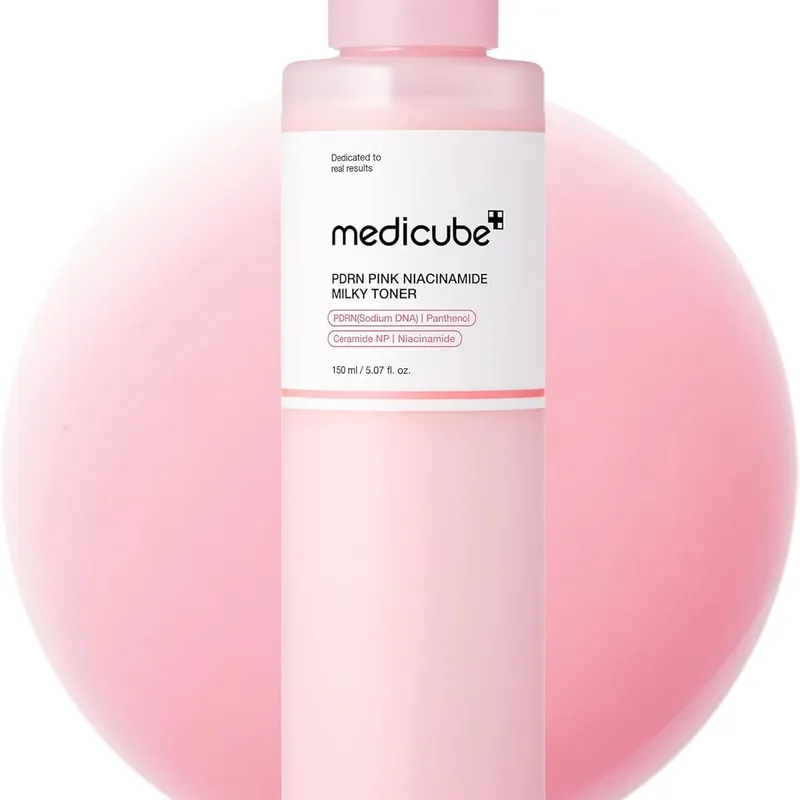 Medicube – PDRN Pink Niacinamide Milky Toner