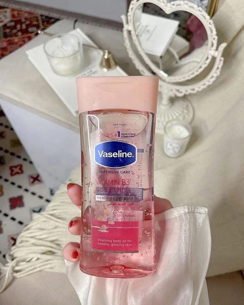 🩷 ‏Huile Vaseline aux vitamine B3 rose 🩷
